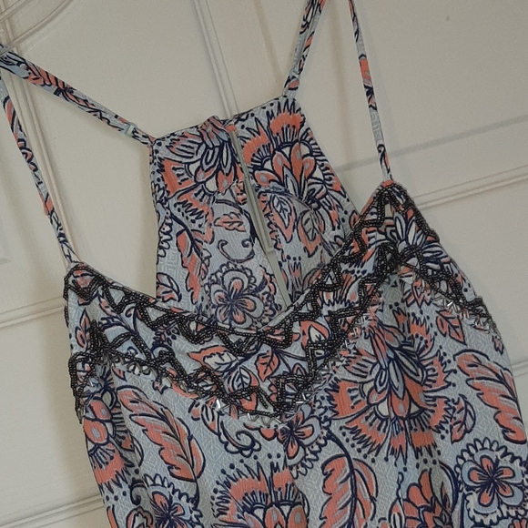 Dress - Picture 4 of 8